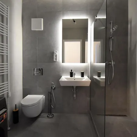 Premiovy Apartman S Klimatizaciou, Imperial Apartment, Kosice N3 Exterior photo