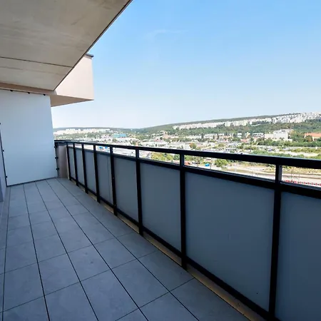 Premiovy Apartman S Klimatizaciou, Imperial Apartment, Kosice N3 Exterior photo